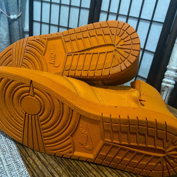 Nike Air Jordans “Rebel XX” - Picture 2 of 4